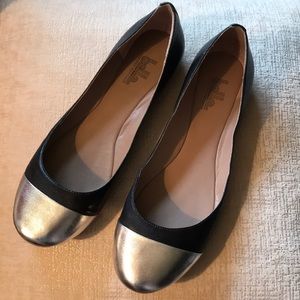 belle black leather and silver metallic toe flats!